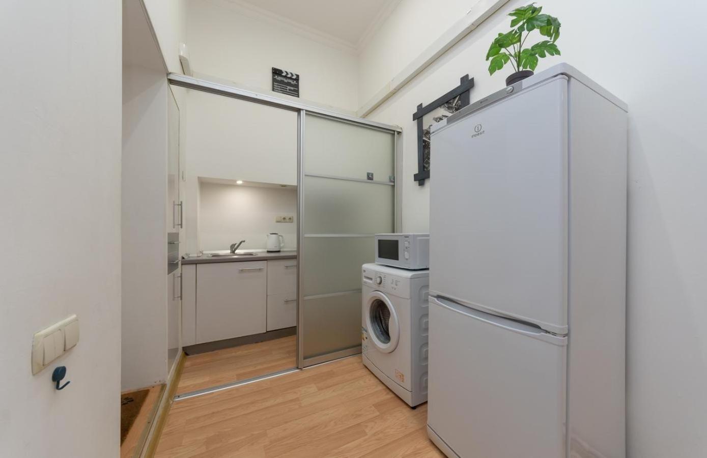 Kievaccommodation In The Center 24H Self Check-In Buitenkant foto